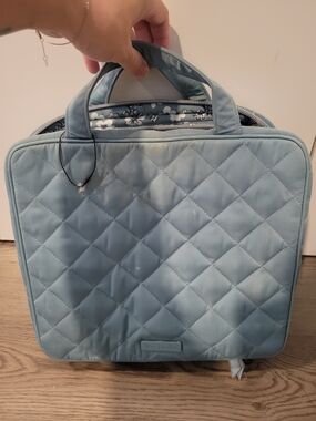Vera Bradley Quilted Light Blue Hanging Toiletry Bag